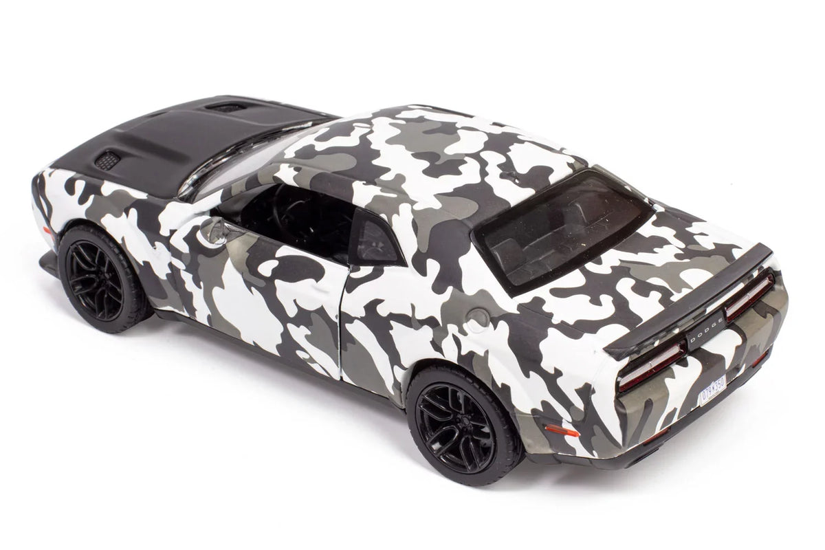All Star Toys Exclusive 2018 Dodge Challenger  Hellcat Widebody Camouflage 1/24 Diecast Model Car by Motormax 79350 Camo
