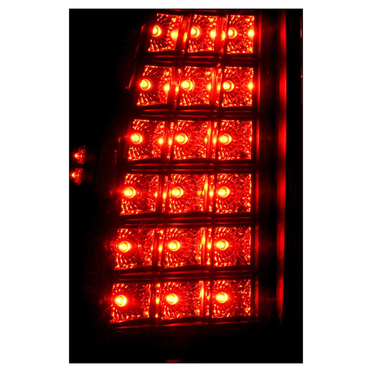 Distributors Smoked Lens Black Housing  Tail Lights Brake Stop Signal Driving Lamps Pair Compatible/Replacement For Chevy Silverado  Sierra Fleetside 1999 2000 2001 2002 2003 2004 2005 2006