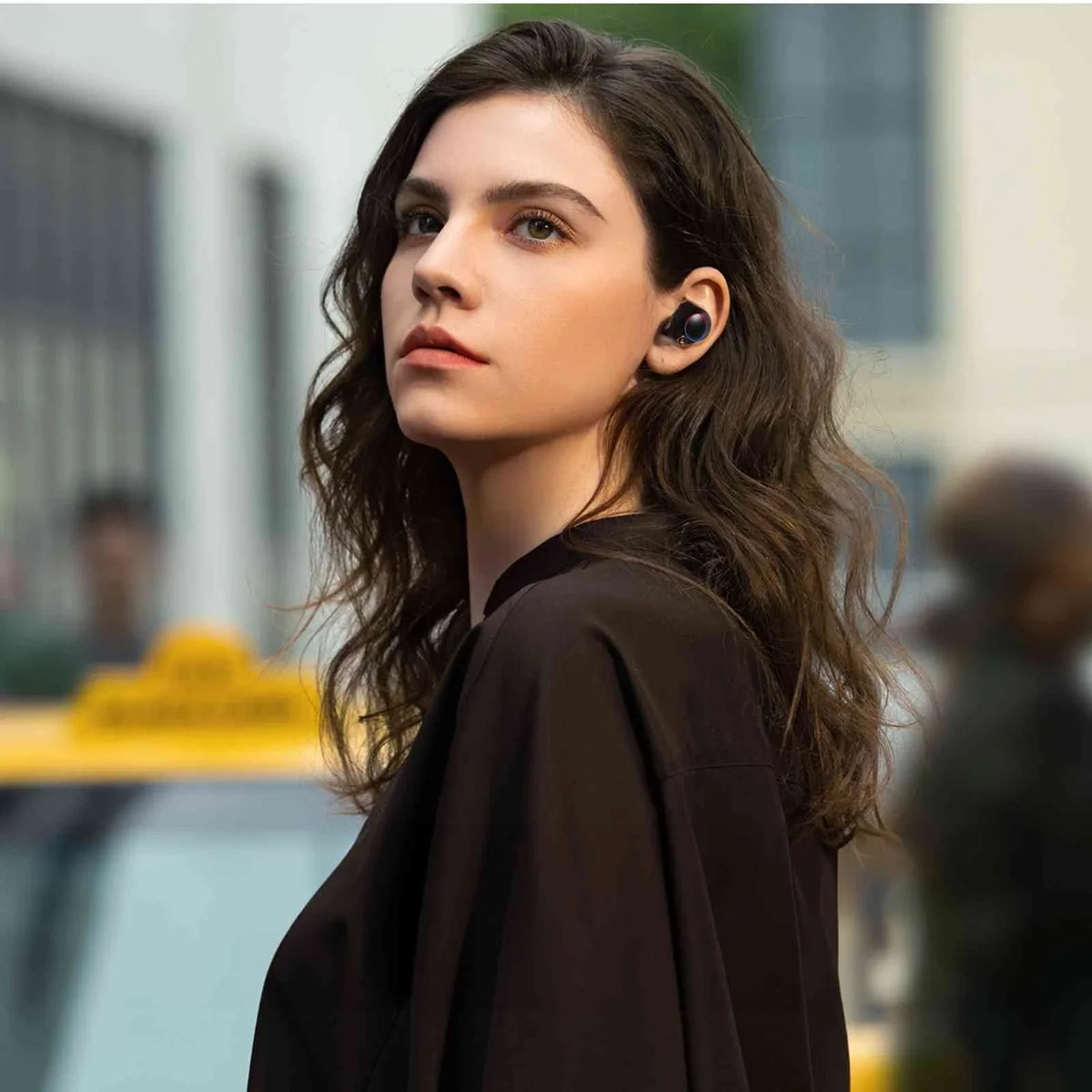UrbanX True Wireless Bluetooth Earbuds + Charging Case, Black, Dual Connect, IPX5 Water Resistance, Bluetooth 5.2 Connection, Balanced, Bass Boost Compatible with Lenovo Yoga Smart Tab