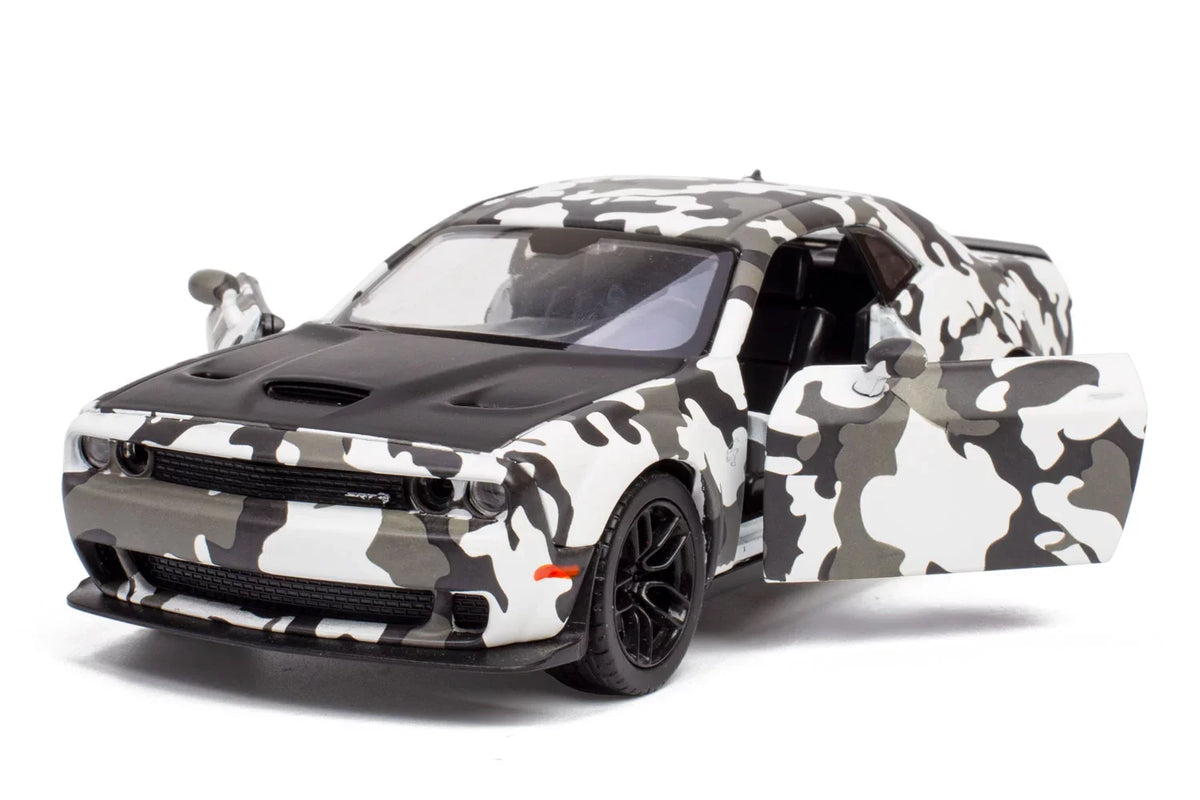 All Star Toys Exclusive 2018 Dodge Challenger  Hellcat Widebody Camouflage 1/24 Diecast Model Car by Motormax 79350 Camo