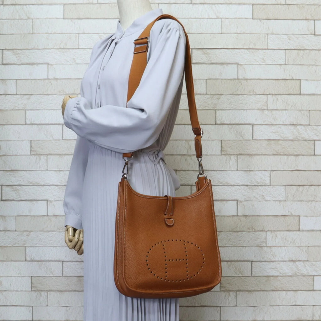 Pre-Owned Hermes Evelyn  Shoulder Bag Taurillon Clemence Brown Women's  (Good)