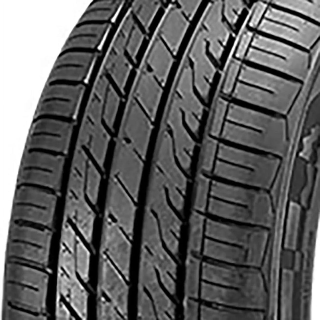 Arroyo   A-S All Season 225/45ZR18 95W  Passenger Tire Fits: 2011-15 Chevrolet Cruze , 2012 Toyota Camry